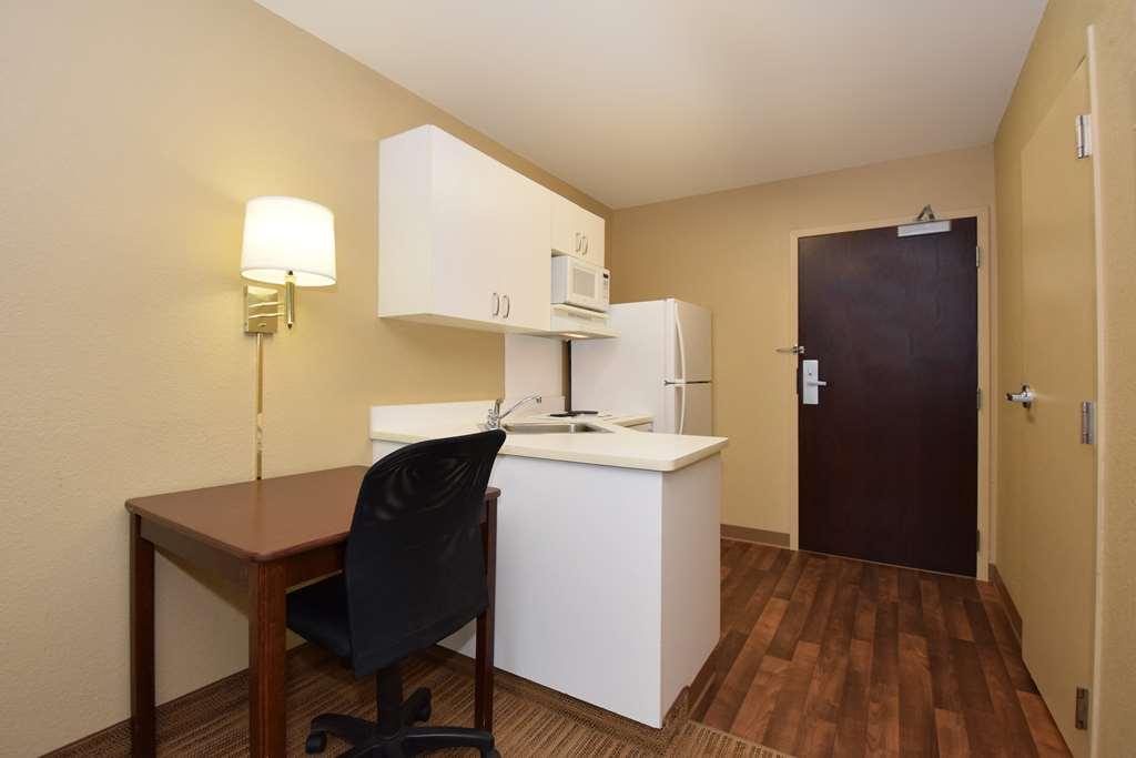 Extended Stay America Select Suites - Phoenix - Deer Valley Rum bild